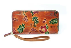 Ladies Full-Size Wallet: Brown Palm Pattern