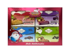 Diamond Bakery Christmas Macadamia Nut Shortbread Cookies 4 Box Gift Set