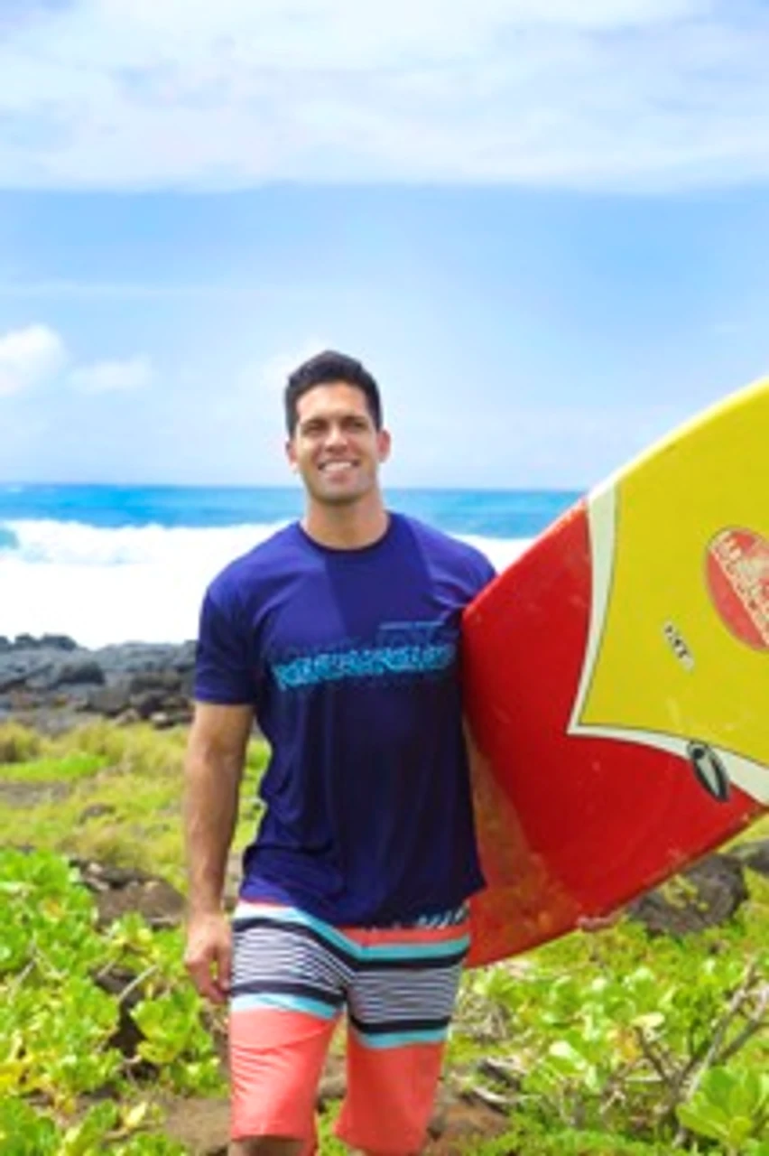 Hawaiian Athletics® Sports Tee - Tribal Band: Navy - Image 2